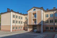 Адміністративні будівлі